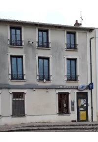 Fermeture du bureau de poste de Maisse en raison de la vigilance canicule rouge